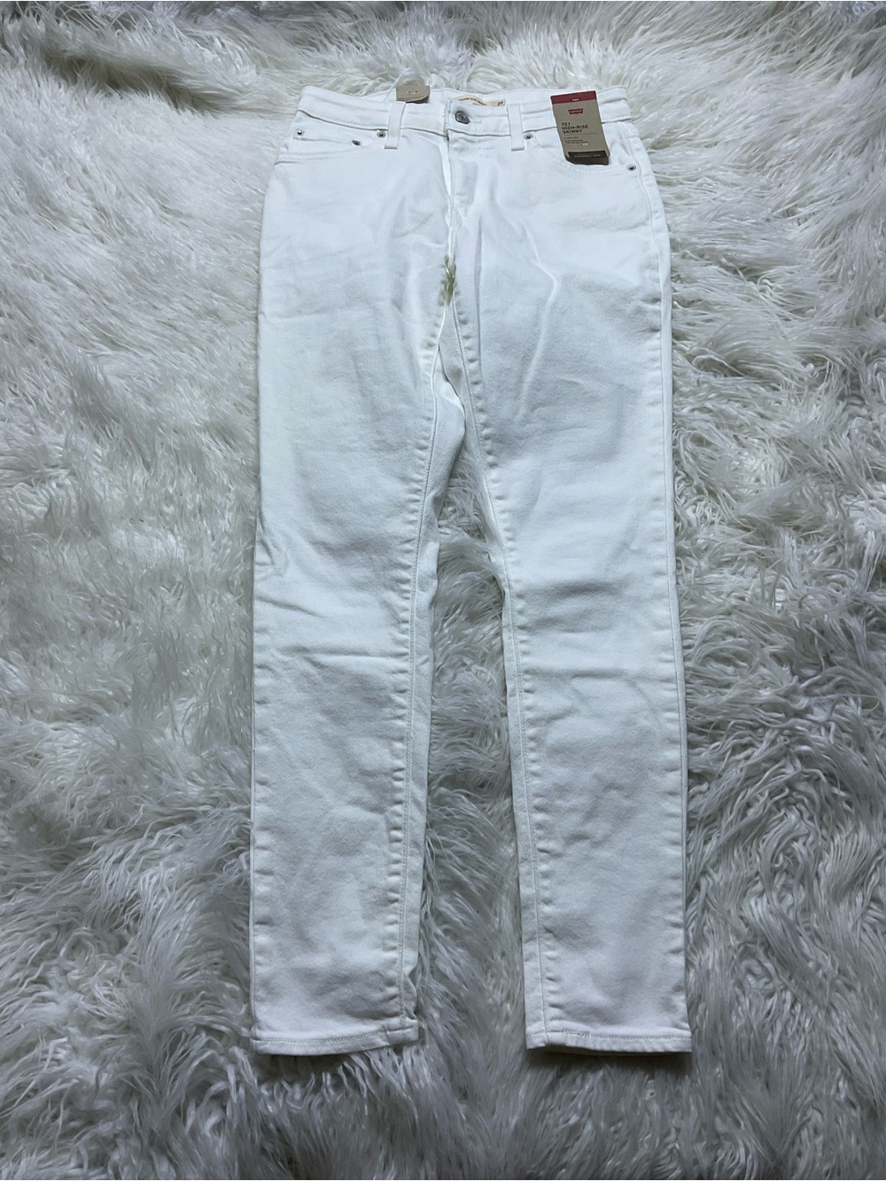 NWT Levi’s 721 High Rise Skinny Women's Jeans in Soft Clean White
